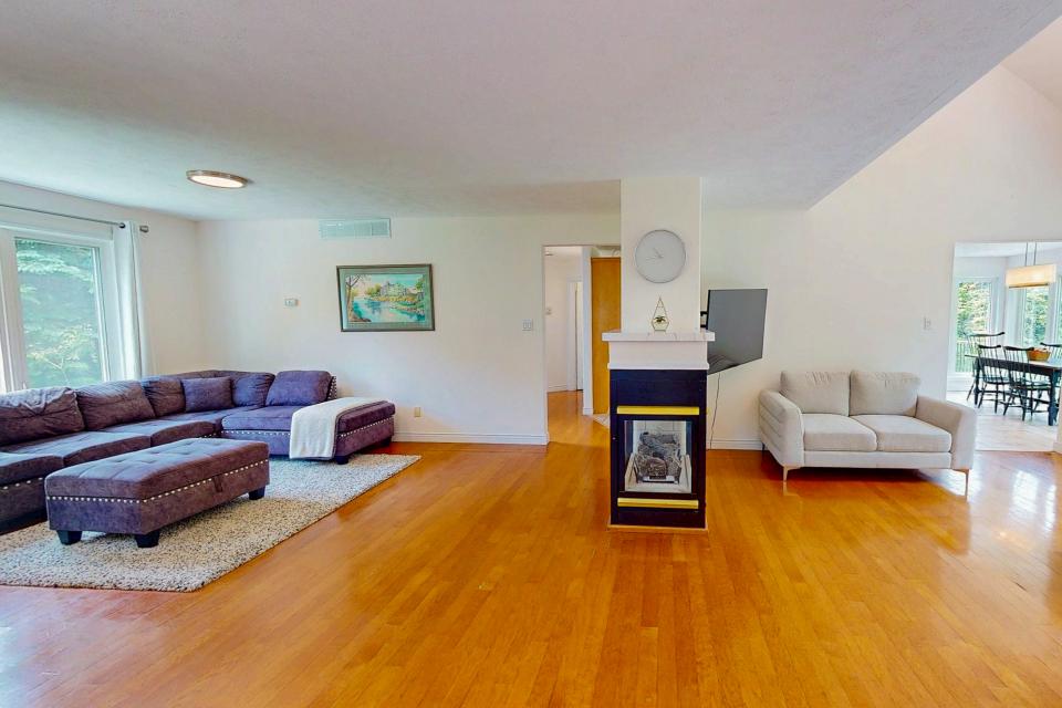 Monterra Cottage Image 5