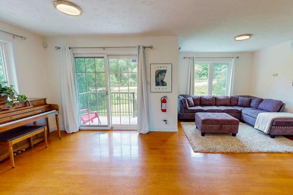 Monterra Cottage Image 10