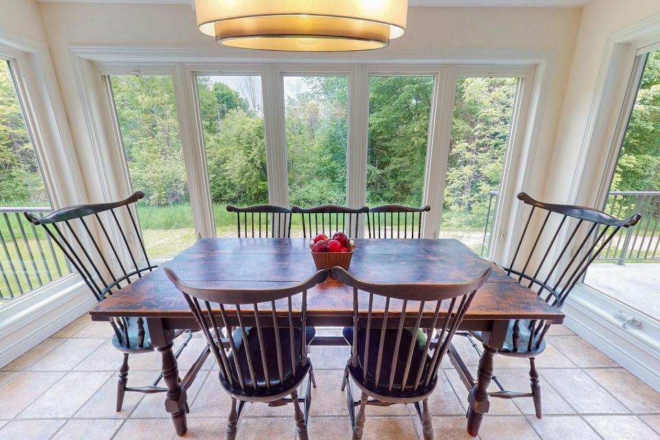 Monterra Cottage Image 13